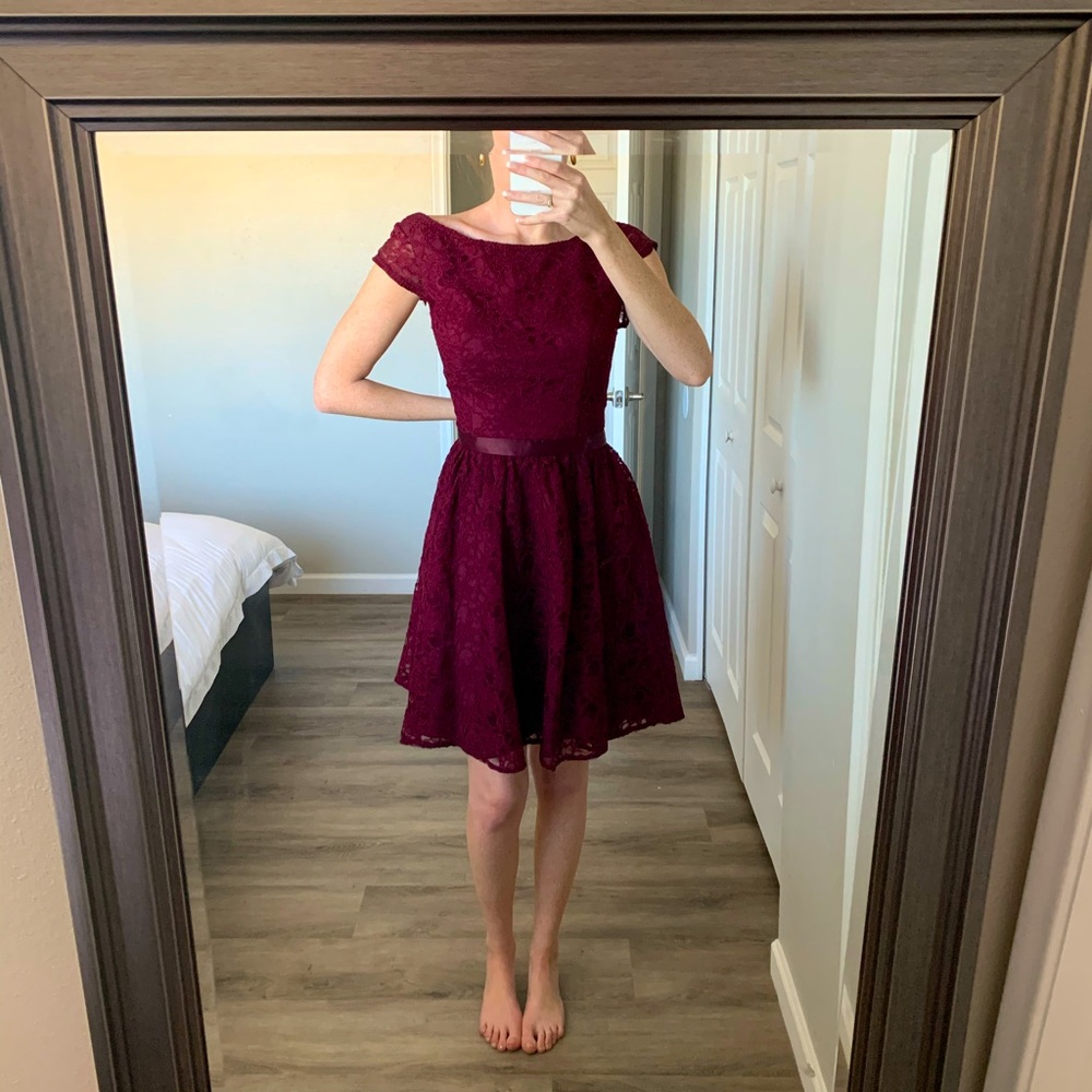 Short burgundy lace dress